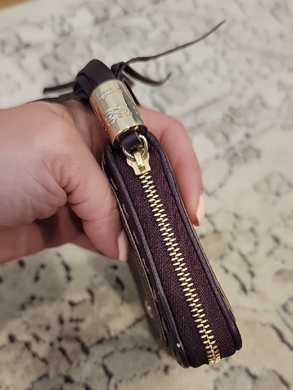Lancel Paris Leather Wallet In The Color Raisin - Picture 10 of 16
